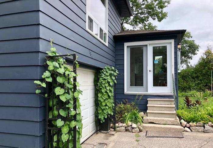 Beach House entrance